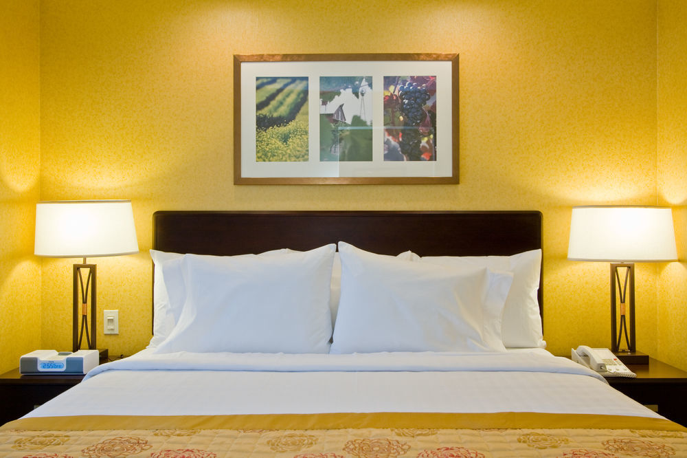 Springhill Suites Napa Valley Exteriér fotografie